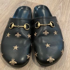 Men’s Gucci slides size 9 black and gold